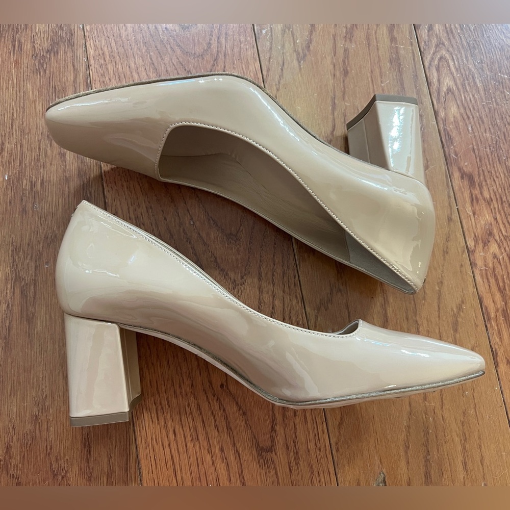 Inez Frida Tan Patent Block Heel Pumps NWOT NWOB - Picture 11 of 15